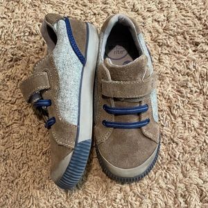 STRIDE RITE boys shoes! WIDE!